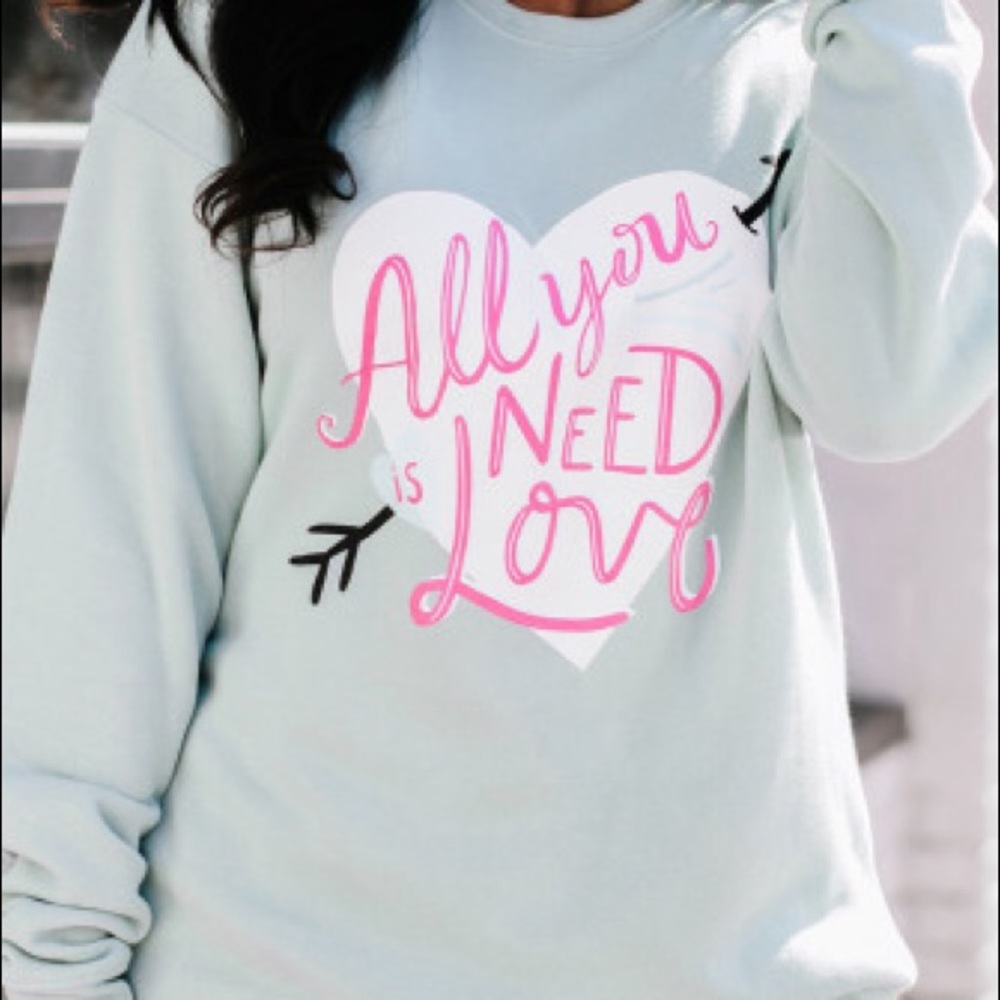 Clothes - Picture 6 of 16